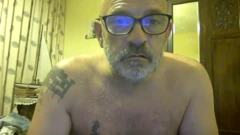 Snapshot of f1zzeek chatting on 15, 7, 2026 f1zzeek online show from 15, 7, 2026