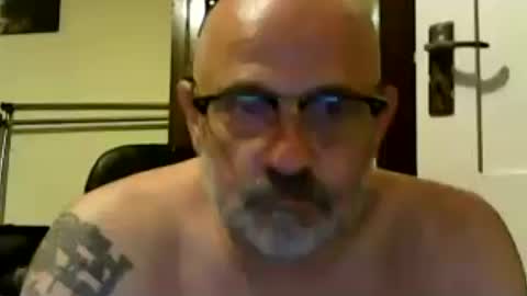 Snapshot of f1zzeek chatting on 23, 7, 2026 f1zzeek online show from 23, 7, 2026