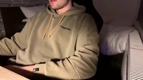 Snapshot of fabian_196 chatting on 2, 12, 2024 Call me bitch online show from 2, 12, 2024