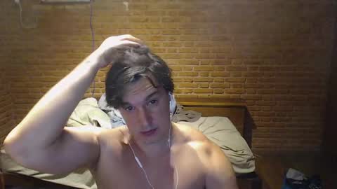 Snapshot of fabio_rodrigues chatting on 7, 12, 2024 fabio_rodrigues online show from 7, 12, 2024