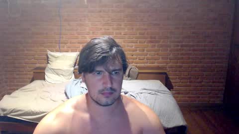 Snapshot of fabio_rodrigues chatting on 17, 12, 2024 fabio_rodrigues online show from 17, 12, 2024