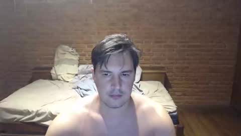 Snapshot of fabio_rodrigues chatting on 5, 1, 2025 fabio_rodrigues online show from 5, 1, 2025