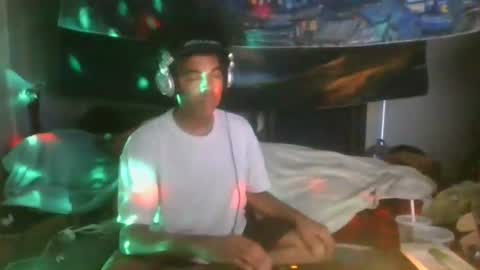 Snapshot of fadeyisteven32 chatting on 15, 6, 2026 fadeyisteven32 online show from 15, 6, 2026