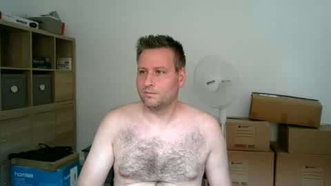 Snapshot of faer_087 chatting on 17, 9, 2025 faer_087 online show from 17, 9, 2025