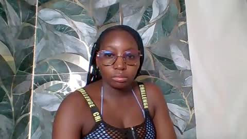 Snapshot of fahymah26 chatting on 3, 6, 2026 fahymah26 online show from 3, 6, 2026