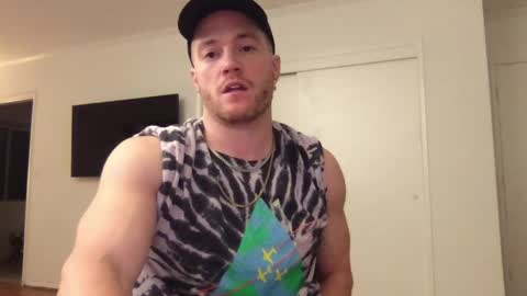 Snapshot of fairybae5 chatting on 18, 12, 2024 Travis online show from 18, 12, 2024