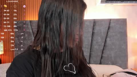  Leila.... online show from 31, 12, 2024