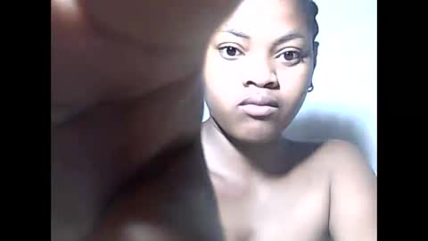 Snapshot of falielyse chatting on 30, 9, 2025 falielyse online show from 30, 9, 2025