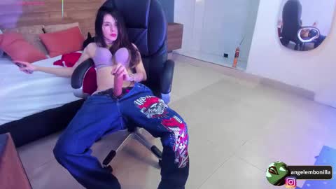 Megan    630  1330 -5 online show from 13, 11, 2025