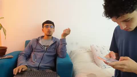 Snapshot of fallgays chatting on 5, 7, 2026 FallGays online show from 5, 7, 2026
