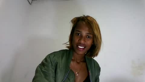 fallinah01 online show from 25, 7, 2026
