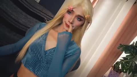 Alexandra x Alexandro online show from 26, 9, 2025