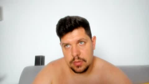 YoungChris online show from 1, 7, 2026