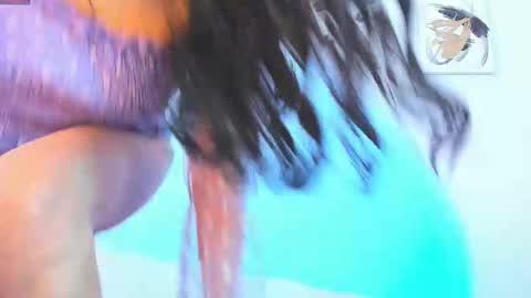 Snapshot of fantastic_asians2 chatting on 18, 9, 2025 Ale online show from 18, 9, 2025