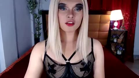 DANIELLA - DONT FORGET TO GIVE ME A THUMBSU UP online show from 14, 12, 2024