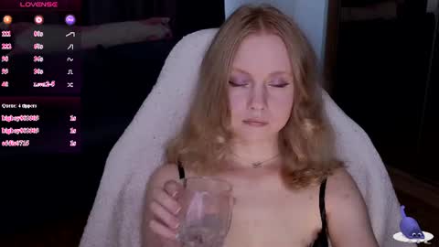 Snapshot of fantasymaria chatting on 20, 6, 2026 my name is Masha online show from 20, 6, 2026