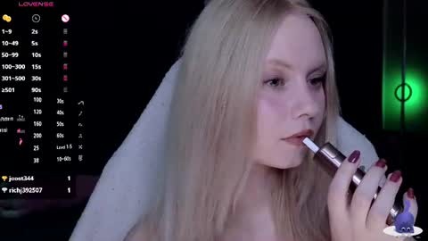 Snapshot of fantasymaria chatting on 3, 8, 2026 my name is Masha online show from 3, 8, 2026