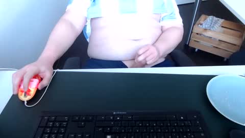 Cardi online show from 23, 11, 2025