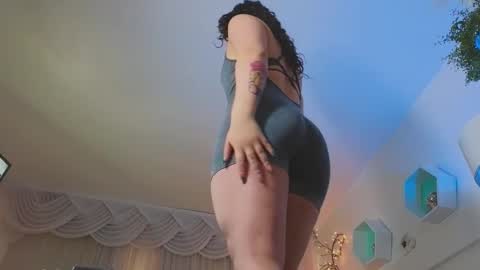 Farah online show from 21, 11, 2025