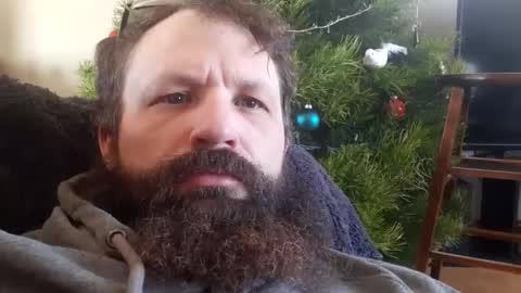 Snapshot of farm2boy chatting on 12, 12, 2024 Farm2boy online show from 12, 12, 2024