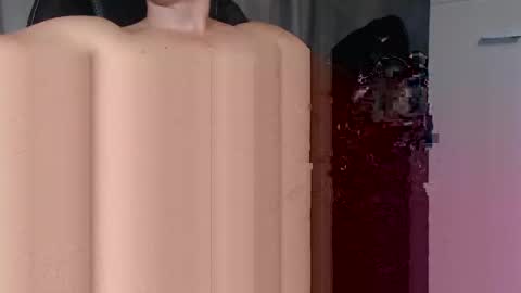 Snapshot of farsunk23 chatting on 6, 12, 2024 farsunk23 online show from 6, 12, 2024