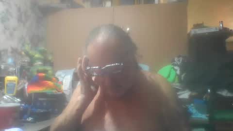 Snapshot of fatfreddythecat chatting on 23, 7, 2026 Fred. online show from 23, 7, 2026