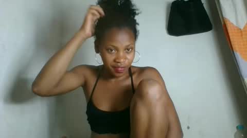 fayence09 online show from 20, 10, 2025