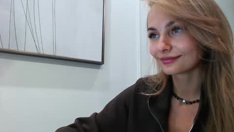 Snapshot of fayko21 chatting on 10, 9, 2025 fayko21 online show from 10, 9, 2025