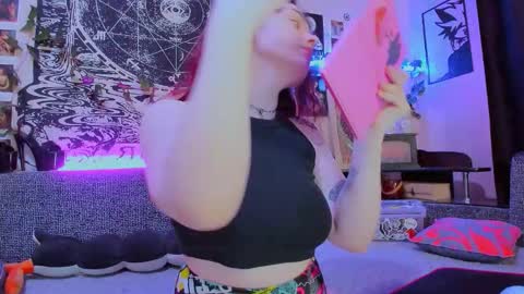 Snapshot of fearlessdiva_x chatting on 2, 2, 2026 Diva online show from 2, 2, 2026