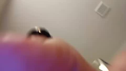 Snapshot of feelsbomber chatting on 27, 1, 2025 feelsbomber online show from 27, 1, 2025