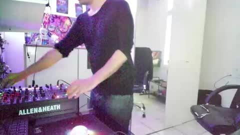m0rty online show from 13, 5, 2026