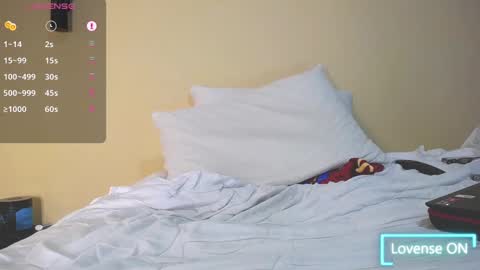 Snapshot of feetlover_liam chatting on 20, 12, 2024 David online show from 20, 12, 2024