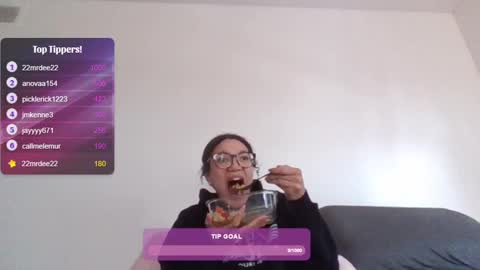 Snapshot of feetnymph chatting on 18, 2, 2025 Soley online show from 18, 2, 2025