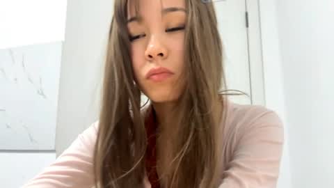 Snapshot of felicefyke chatting on 4, 4, 2026 Fengxi online show from 4, 4, 2026