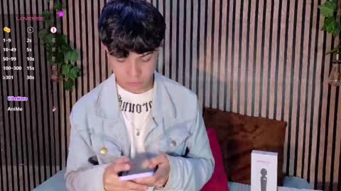 Snapshot of felipe_boy_18 chatting on 27, 9, 2025 felipe_boy_18 online show from 27, 9, 2025