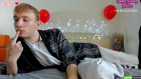 Snapshot of felixcurt69 chatting on 11, 7, 2026 felixcurt online show from 11, 7, 2026