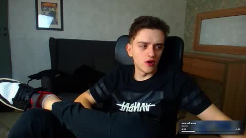 Snapshot of felixstark chatting on 19, 12, 2025 FelixStark online show from 19, 12, 2025