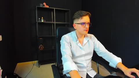 Snapshot of felixstark chatting on 28, 4, 2026 FelixStark online show from 28, 4, 2026