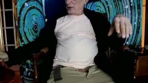 Snapshot of fellatioauto chatting on 10, 1, 2025 hungnsexy online show from 10, 1, 2025