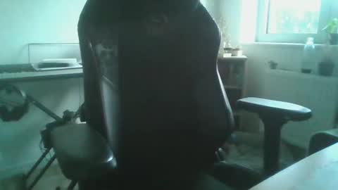 Snapshot of fem_alice_louis_dom chatting on 15, 9, 2025 fem_alice_louis_dom online show from 15, 9, 2025