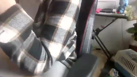 Snapshot of fem_alice_louis_dom chatting on 16, 10, 2025 fem_alice_louis_dom online show from 16, 10, 2025