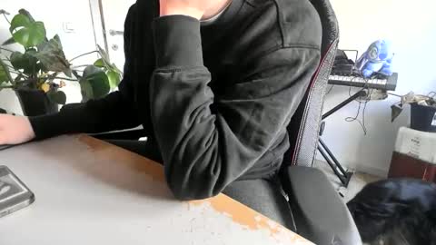 fem_alice_louis_dom online show from 30, 3, 2026