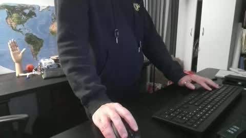 femdomsubby online show from 18, 12, 2024