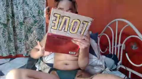 feminine_tsx online show from 11, 4, 2026