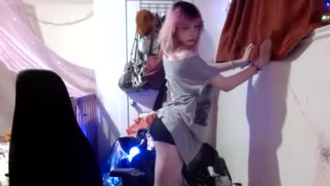 fempue online show from 27, 3, 2026