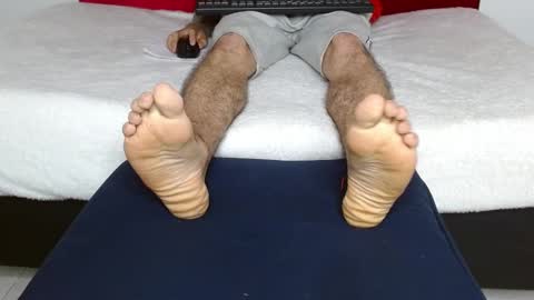 Snapshot of fenixtream chatting on 4, 12, 2024 FeniXtream online show from 4, 12, 2024