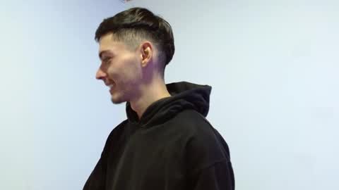 Snapshot of fenixtream chatting on 7, 12, 2024 FeniXtream online show from 7, 12, 2024