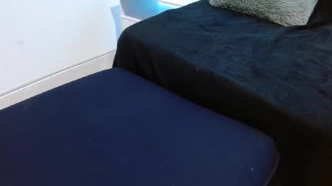 Snapshot of fenixtream chatting on 12, 12, 2024 FeniXtream online show from 12, 12, 2024