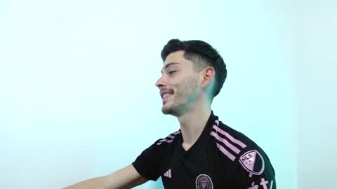 Snapshot of fenixtream chatting on 16, 12, 2024 FeniXtream online show from 16, 12, 2024