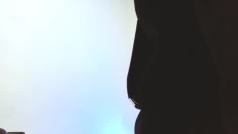 Snapshot of fenixtream chatting on 2, 1, 2025 FeniXtream online show from 2, 1, 2025